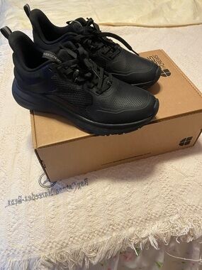 Shoes For Crews women Black worker Shoes